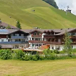 Hotel Naturhotel Laerchenhof 3*