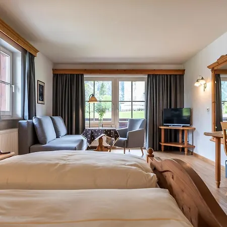 Naturhotel Laerchenhof 3* Mittelberg