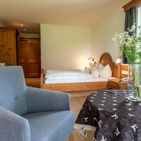 Naturhotel Laerchenhof فندق 3*