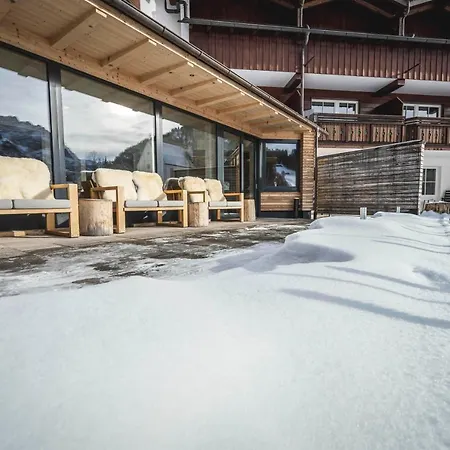 מלון Naturhotel Laerchenhof 3*