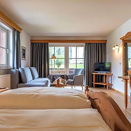 Naturhotel Laerchenhof Hotel 3*
