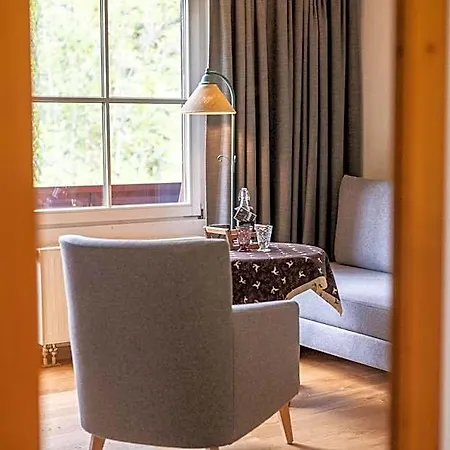 Naturhotel Laerchenhof Hotel Mittelberg