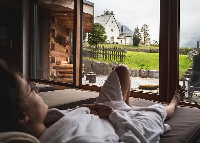 Naturhotel Laerchenhof Hotel Mittelberg